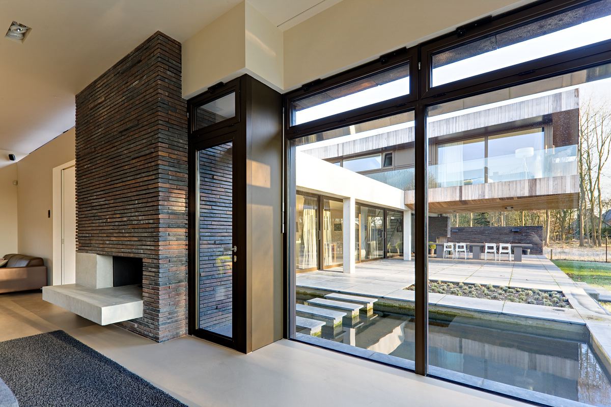 You are currently viewing Renovasi Jendela Meningkatkan Efisiensi Energi dan Nilai Properti